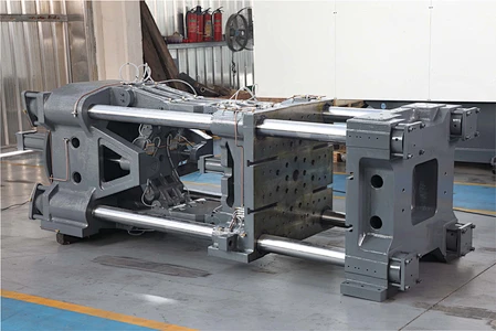High Precision Plastic Injection Molding Machine